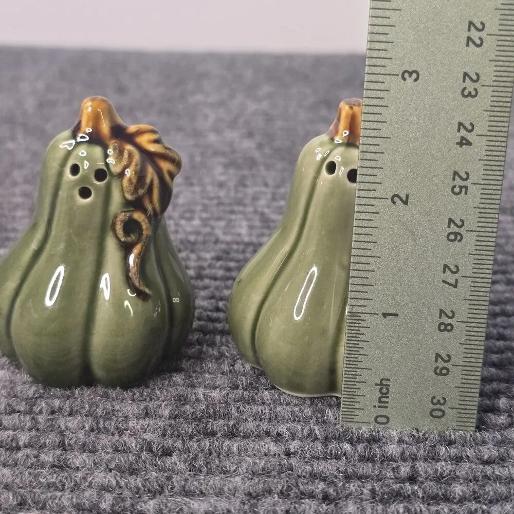 Unbranded these gourd